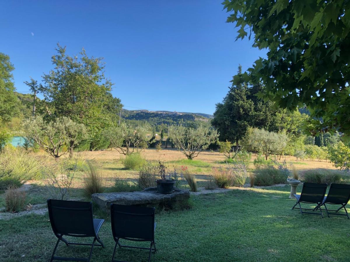 Mas La Cigaliere Bed and Breakfast Venasque Εξωτερικό φωτογραφία
