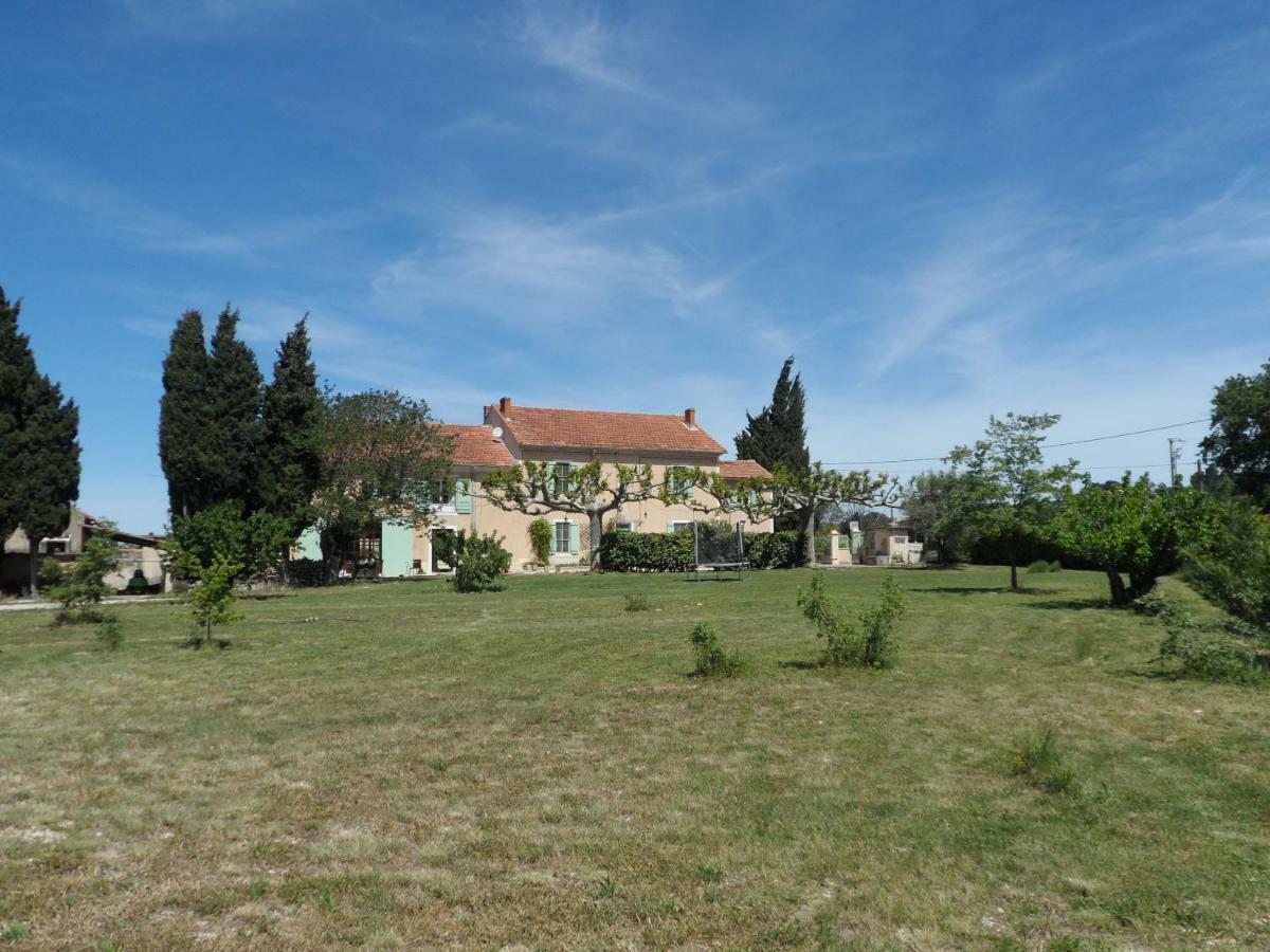 Mas La Cigaliere Bed and Breakfast Venasque Εξωτερικό φωτογραφία