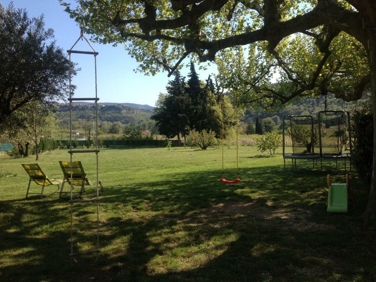 Mas La Cigaliere Bed and Breakfast Venasque Εξωτερικό φωτογραφία