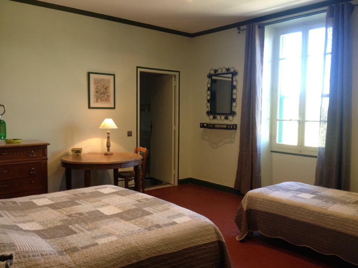 Mas La Cigaliere Bed and Breakfast Venasque Εξωτερικό φωτογραφία